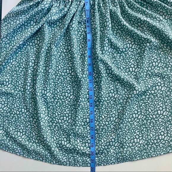 Short Sleeve Front Tie Dress - Picture 7 of 7